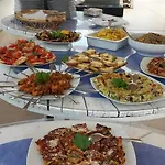 Oda ve Kahvaltı Parco D'arte Altart